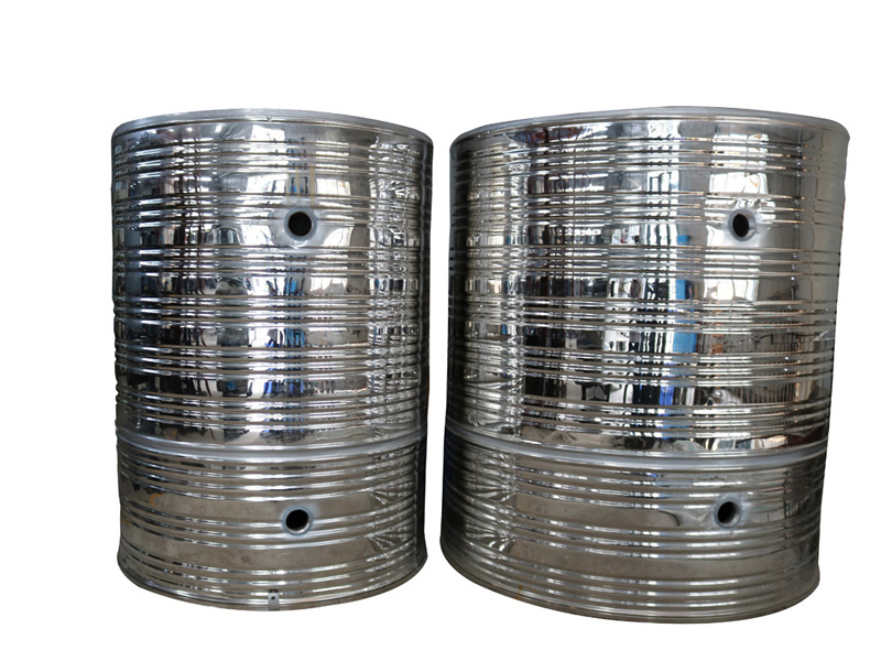 Round stainless steel insulated water tank