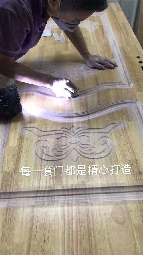 橡木门车间