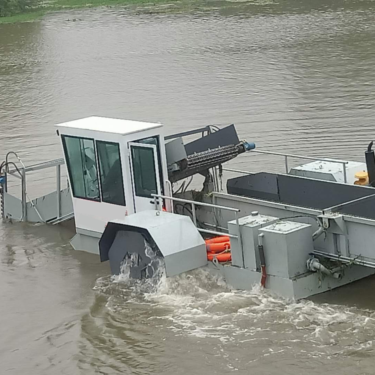 圣城水浮莲打捞船  水面水草收割船