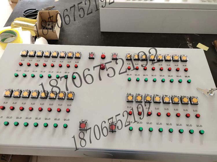 鐵路信號組合柜分線柜接口柜及3排18柱繼電器插座陜西鴻信鐵路