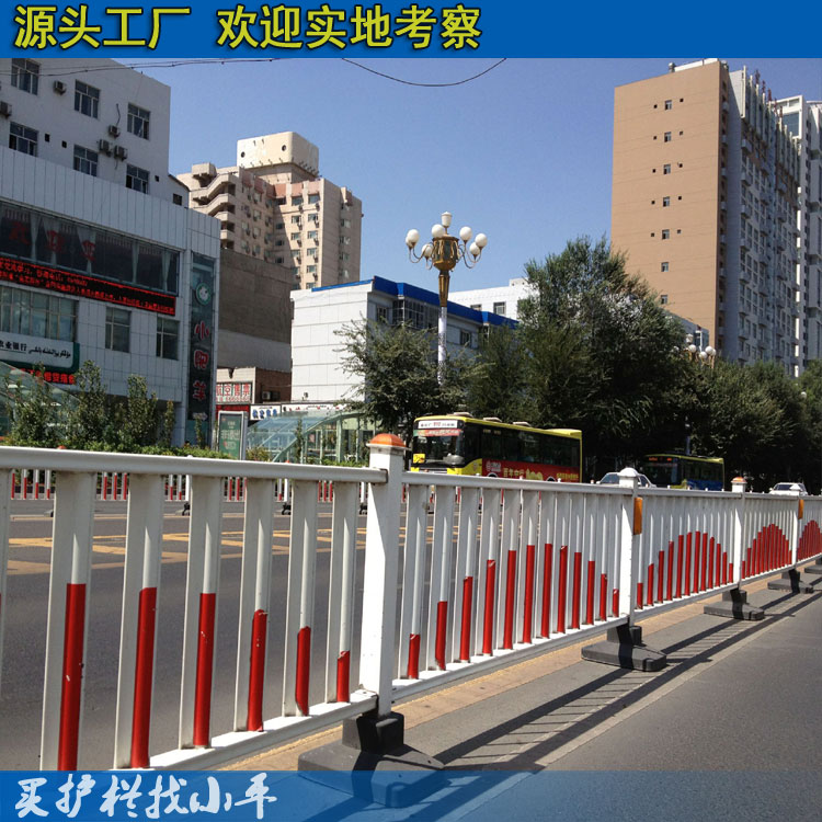 深圳城市公路批發(fā) 深標(biāo)三護(hù)欄 從化中央道路護(hù)欄定做