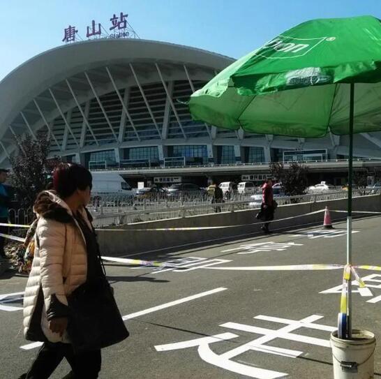 天津廠區(qū)道路劃線＿人行道畫(huà)線＿物流園畫(huà)線＿冷噴標(biāo)線原始圖片3