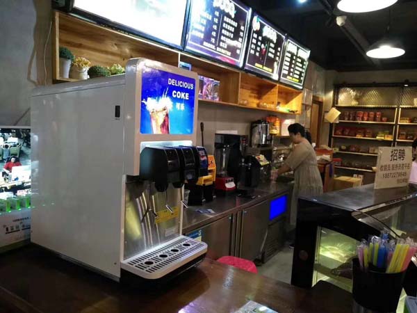 濟源四口可樂機果汁飲料機漢堡店專用