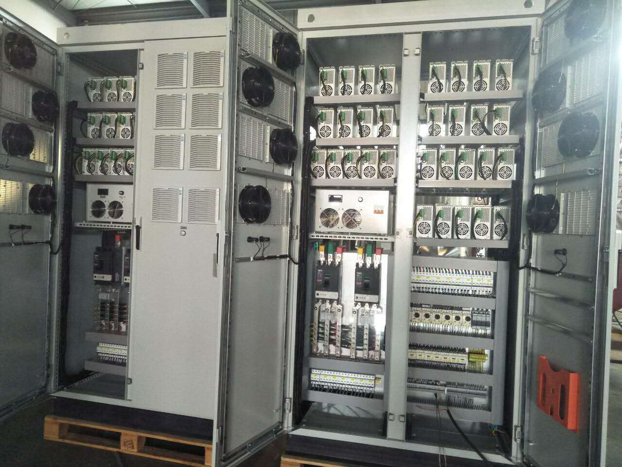 滁州華僑電子仿威圖控制柜低壓配電柜風(fēng)扇散熱器