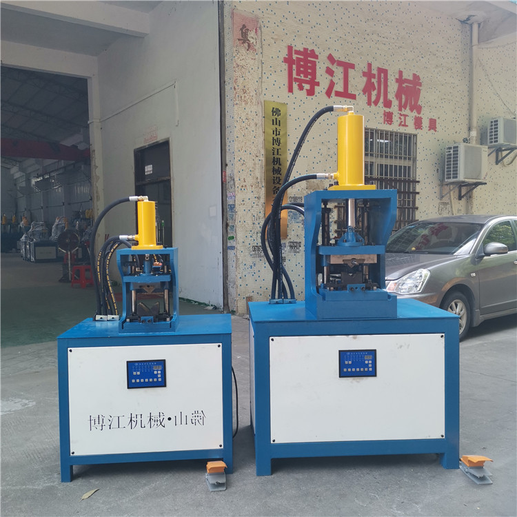 液壓槽鋼切角機(jī) 角鐵截角機(jī) 多功能切45度角對(duì)接無(wú)縫隙精度高質(zhì)優(yōu)