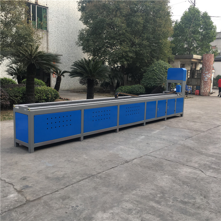數(shù)控全自動貨架沖孔機 鍍鋅管護欄數(shù)控液壓沖孔設備 數(shù)控沖孔機