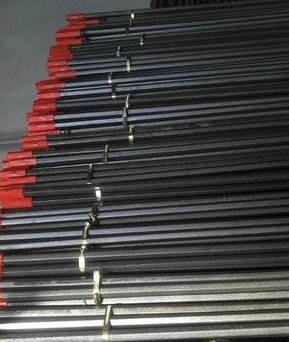 源頭廠家直銷千王品牌B22鉆桿錨桿鉆桿