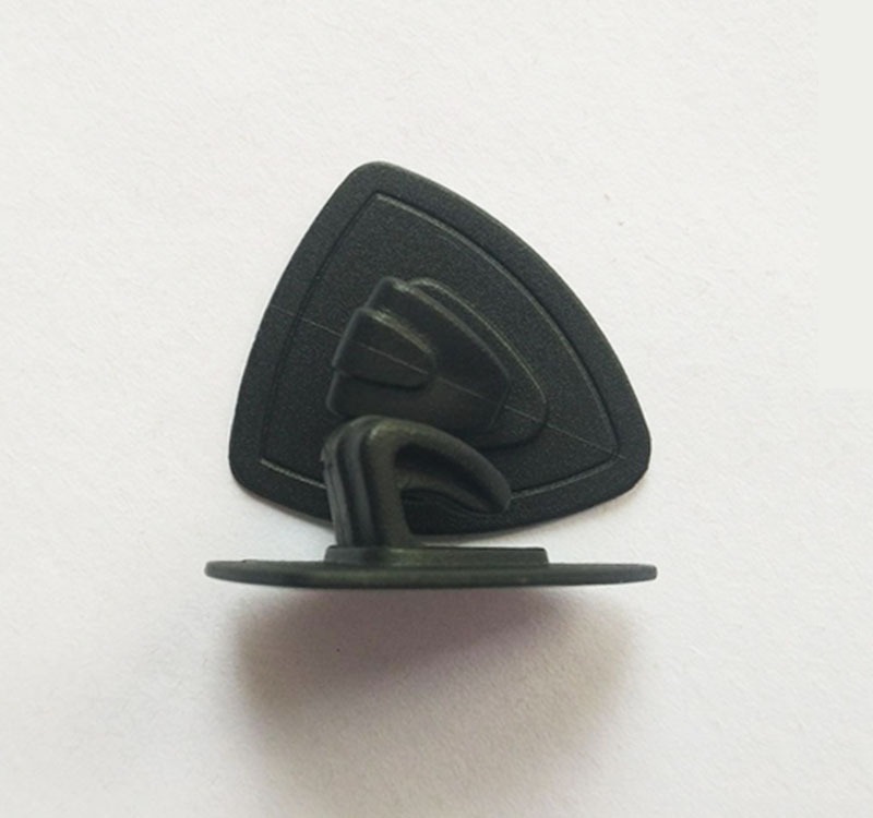 J-022,勾扣