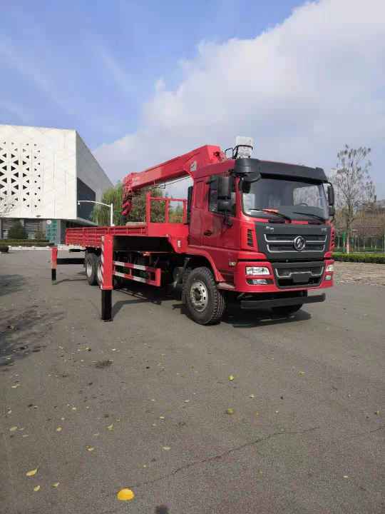 利沃供應(yīng)隨吊車  定制藍(lán)牌隨車吊車