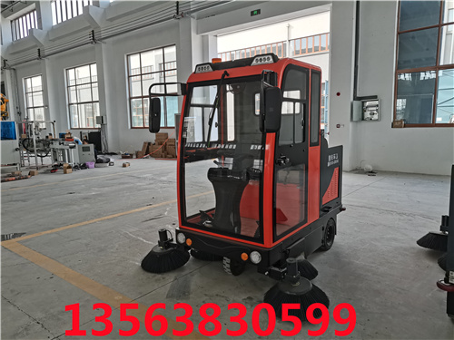 騰陽電動掃地車代替人工解決各種清掃難題