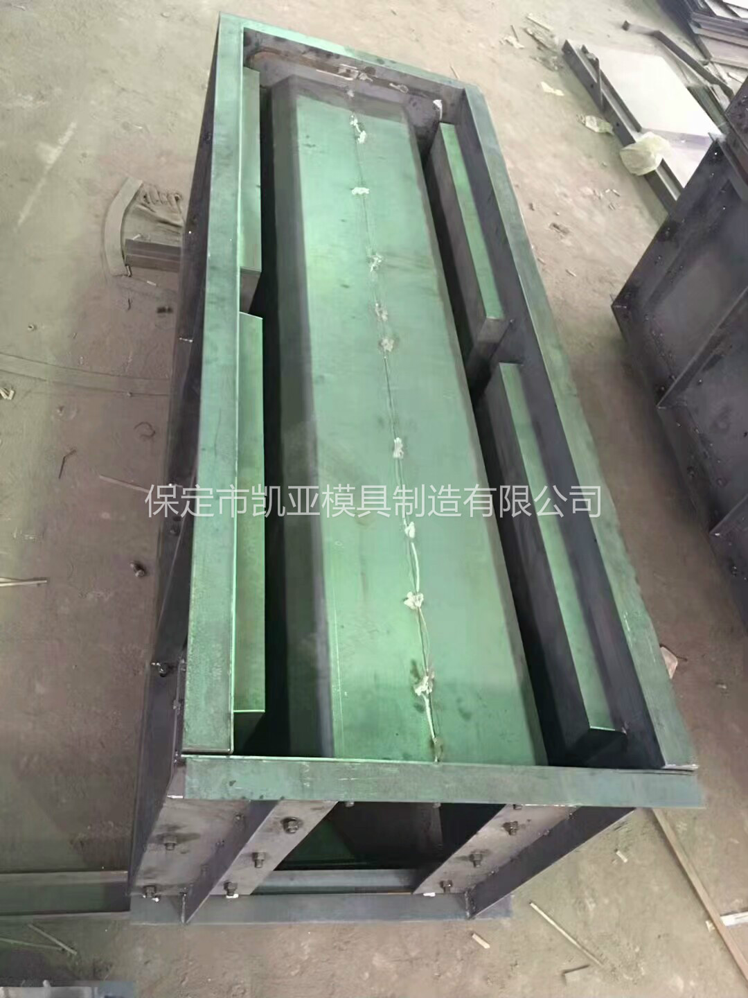 供應凱亞品牌矩形卵形槽模具 高速公路卵形槽模具